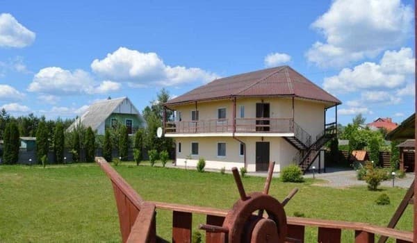 Приватна садиба Гоcтинна садиба