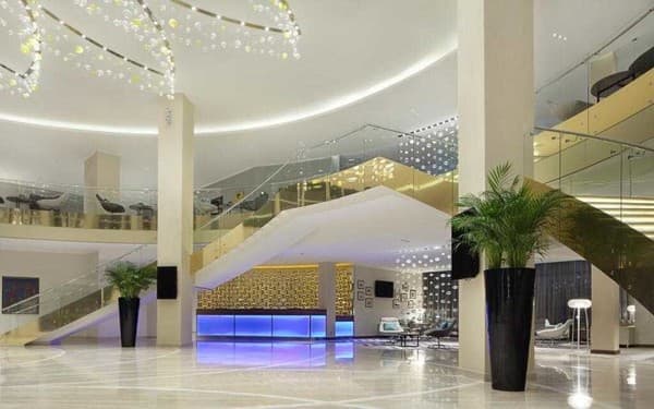 Готель Хортиця Палац