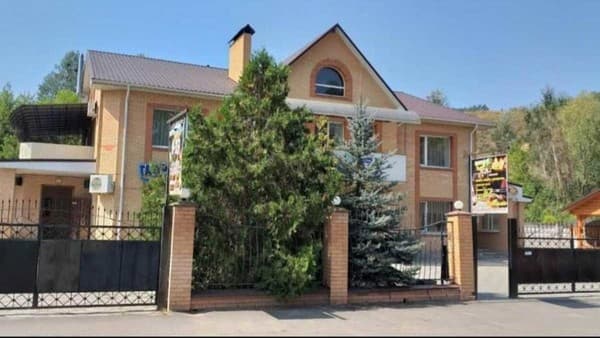 Готель Золотий берег