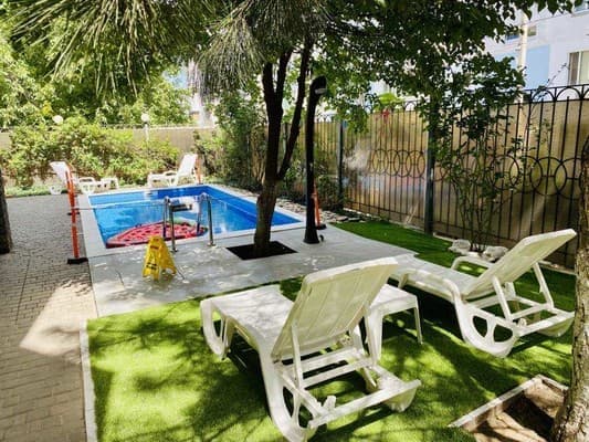 Готель Ніка