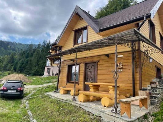 Приватний сектор Панорама Маґура