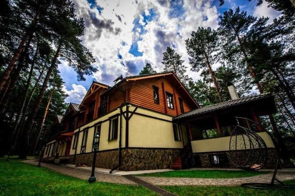 Готель Явір Резорт