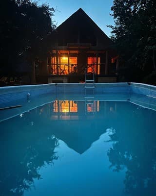 Приватна садиба Тис