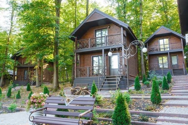 Готельно-ресторанний комплекс Божедар