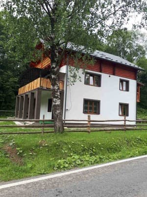 Котедж Скита 2