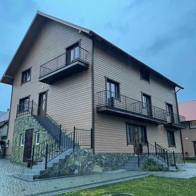 Гостинний двір В Христини