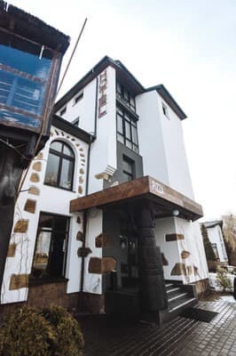 Готельно-ресторанний комплекс Скіфія