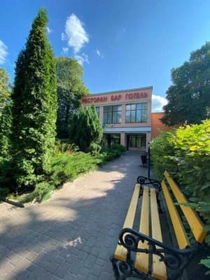 Готельно-ресторанний комплекс Тополя