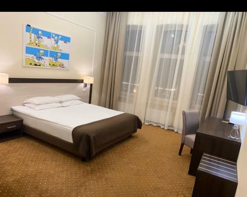 Готель Donald hotel