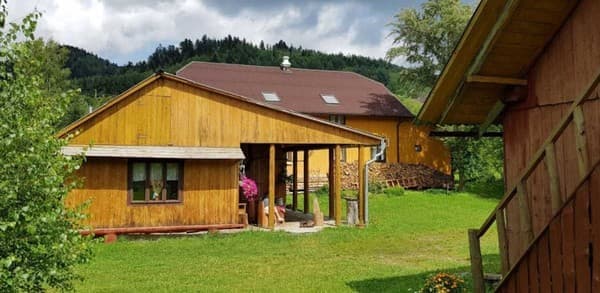 Приватна садиба Ясна Садиба