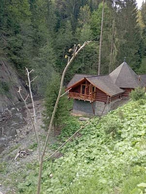 Котедж Корінь