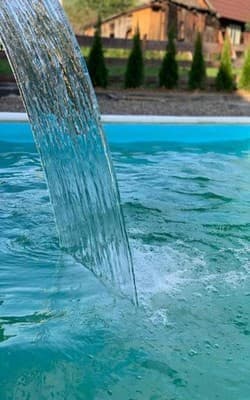 Готель Близнюки