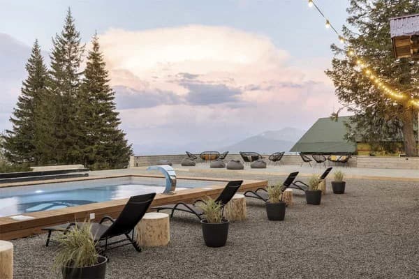 Готельно-ресторанний комплекс Gremi Hotel