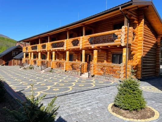 Гостинний двір FOREST PLACE