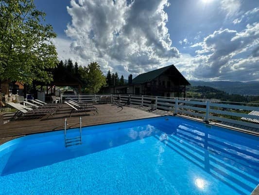 Приватна садиба Едельвейс на Франка