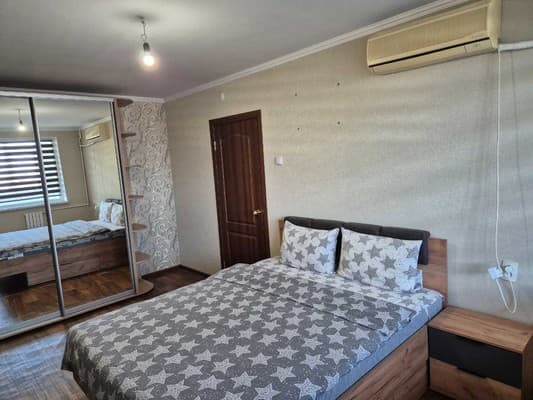 Квартира Однокімнатна в центрі на проспект Центральний 186