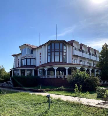 Готель Момент