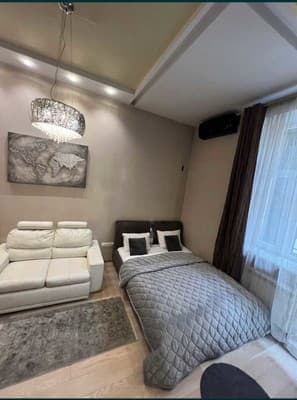 Квартира на вул. Площа Григоренка 4/16-1