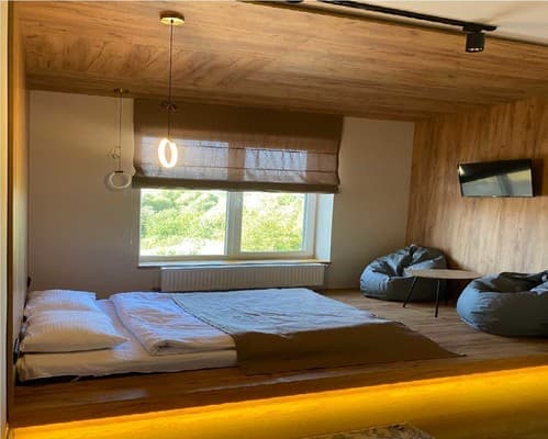 Готель Discovery Garden