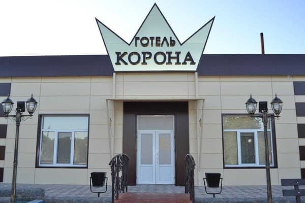 Отель Korona