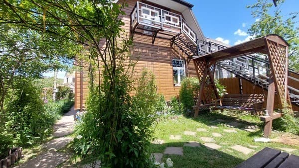 Котедж Flower estate