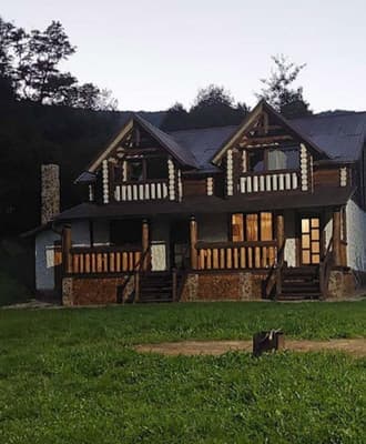 Приватна садиба Пустошак