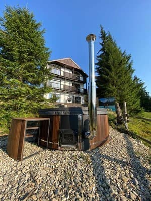 Апарт-готель Mayak Yablunytsia