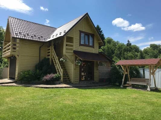 Приватна садиба Модрина