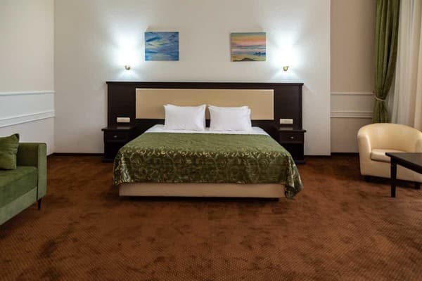 Готель Stadium Park Hotel