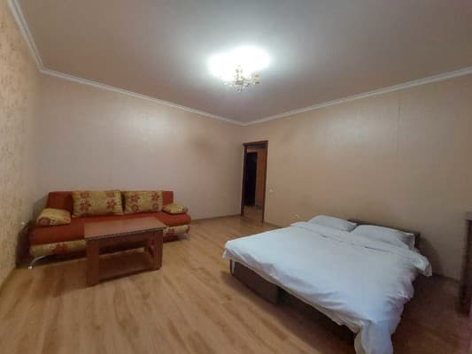 Квартира Луцьк доба Олімпія