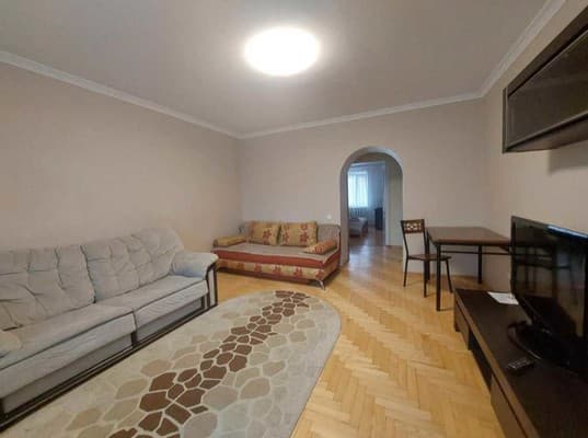 Квартира Луцьк доба Трикімнатна Карпенка біля Порт-сіті