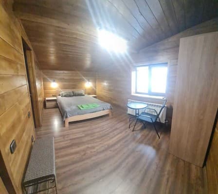 Приватна садиба Лідія