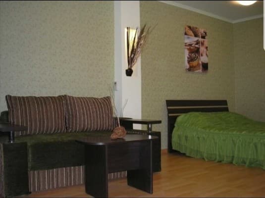 Квартира площа Старомостова, 2