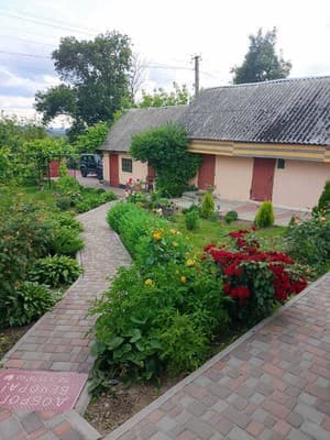 Приватна садиба Три Кота