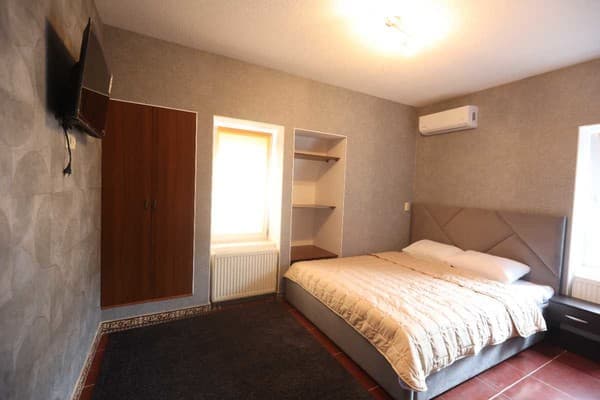 Готель Гора