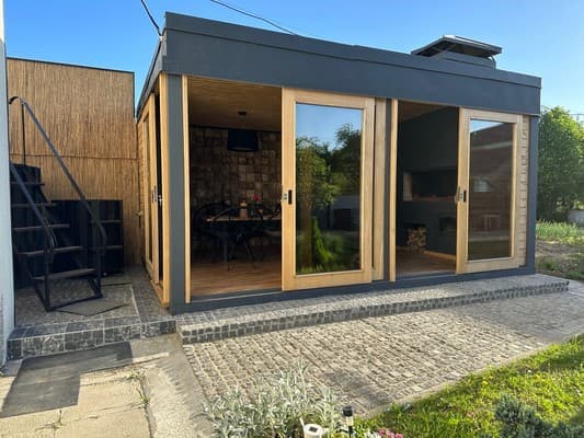 Приватна садиба Курортна, 28