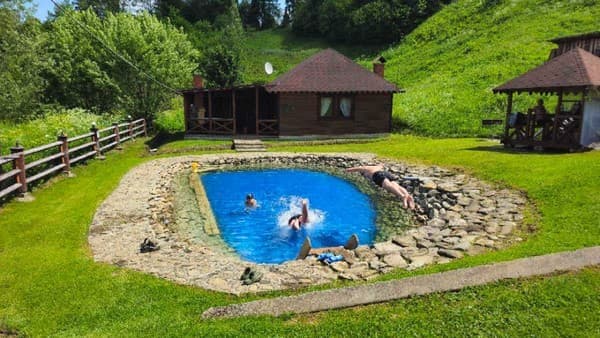 Котедж Лісовий Затишок 2