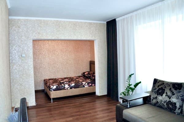 Квартира Володимира Українця,21 (недалеко від ЖД та Автовокзалу)