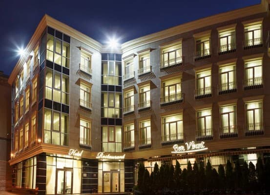 Готель Vicomte