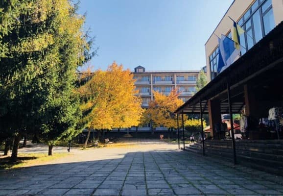 Санаторій Поляна