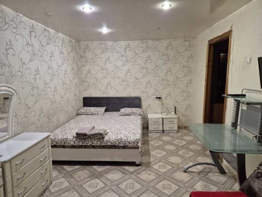 Квартира Напівлюкс на вул. Шкільна 46 а