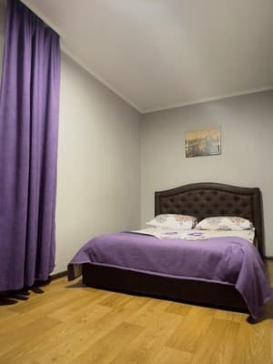 Квартира на Степана Бандери 28