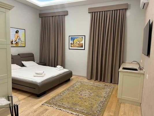 Готель Преображенський