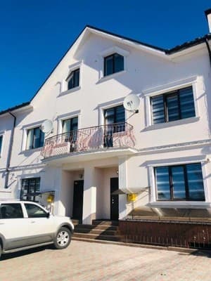 Міні-готель Chayka Home Hotel