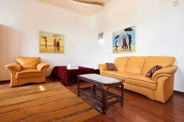 Квартира Home Hotel вул. Хорива, 15/8