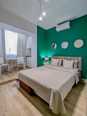 Квартира Біла студія поруч з залізничним вокзалом "Харків-Пасажирський"