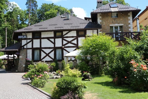 Парк-готель Aquarius Eco-Hotel-Grill-Restaurant