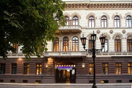 Готель Лондонська