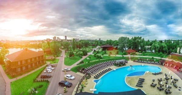 Готельно-ресторанний комплекс Best River Resort Bartolomeo