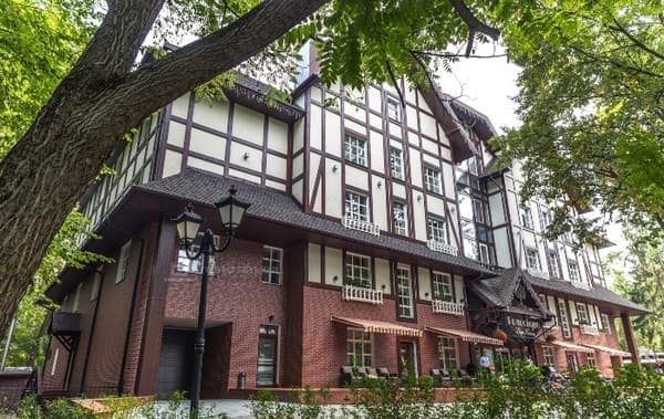 Парк-готель Голосієво